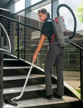 SC580A TRANSPORT Aspirateur dorsal sans fil 1 gal 3.webp