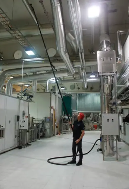 SVA38 PRO Système de nettoyage en hauteur DIV.2 1,5 1.webp