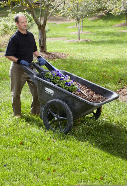 Brouette de 7,5' cubes avec des roues pneumatiques Big Wheel 3.webp