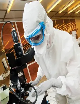 KIMTECH W4 Essuie-tout pour tâches critiques, 5 x 100 feuilles4.webp