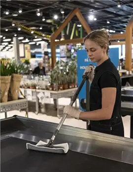 Ensemble Easy Shine avec tête de vadrouille souple 2.webp