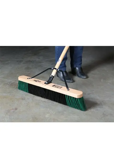 Balai-brosse, contracteur The Beast Ferme 3.webp