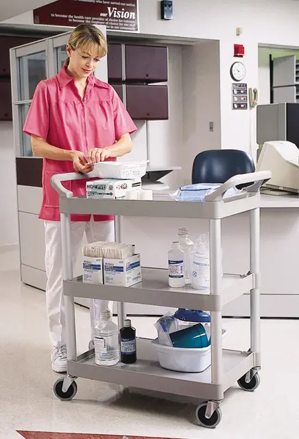 Chariot utilitaire 3 tablettes 3424-88 à roulettes pivotantes 2.webp