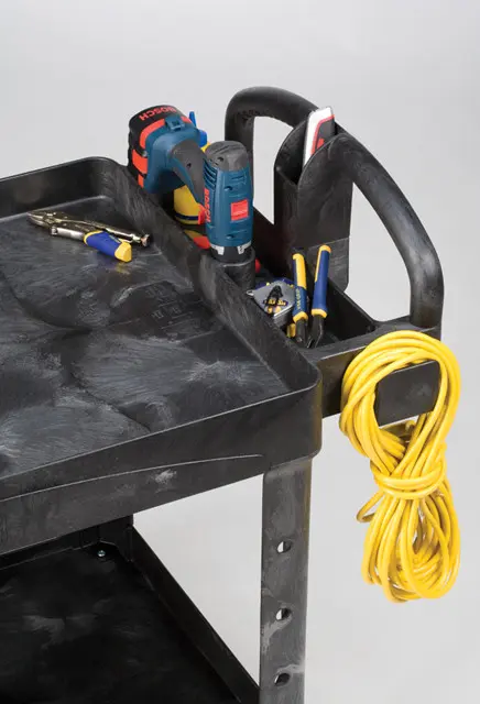 Chariot utilitaire 2 tablettes 4520-88 Rubbermaid 3.webp