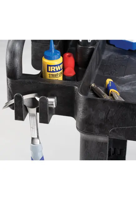 Chariot utilitaire à 2 tablettes plate 19 x 38 Rubbermaid 4505 3.webp