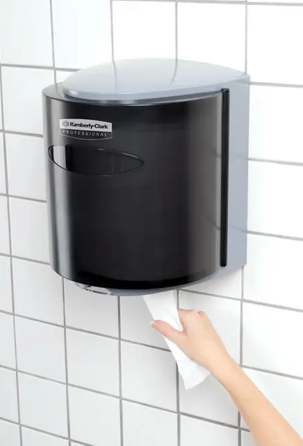 01032 SCOTT Essuie-mains débit par le centre blanc, 6 x 700 feuilles5.webp