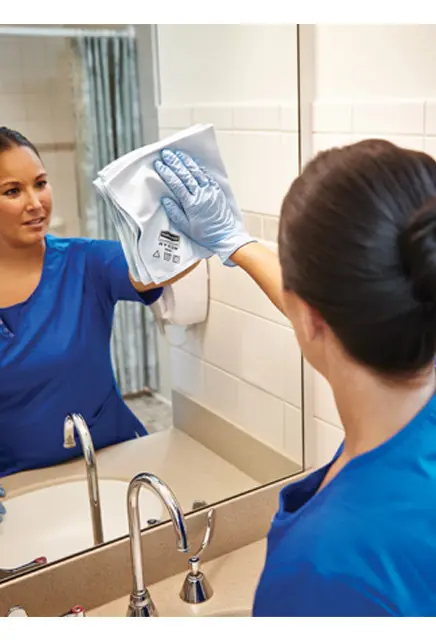 Hygen Q630 Chiffons microfibre bleu 16' x 16' pour verres et miroirs 2.webp