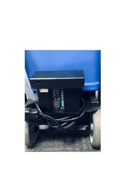 Brumisateur désinfectant professionnel avec batterie et chariot TP4XB 5.webp