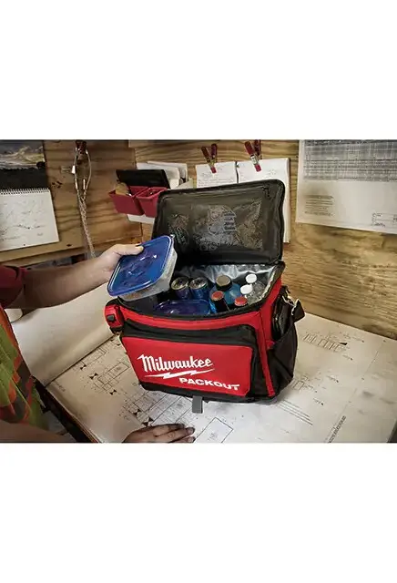 Glacière de chantier Packout MILWAUKEE 4.webp