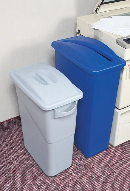 Dessus à poignée pour contenants Slim Jim3.webp