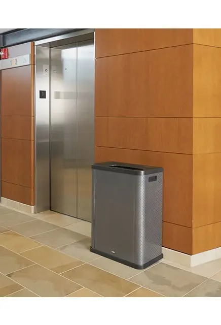 2136963 ELEVATE Couvercle décoratif pour poubelle Slim Jim 23 gal5.webp