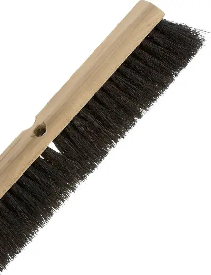 Balai-brosse rigide pour haute température