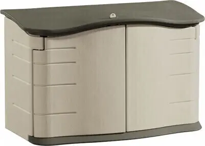 Abri extérieur horizontal pour l'entreposage