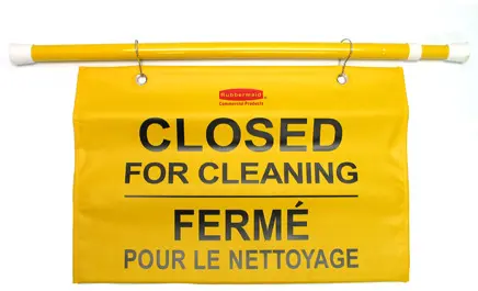 Affiche suspendue bilingue ''Fermé pour le nettoyage''