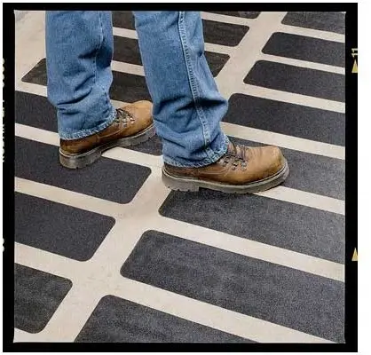 Bande antidérapantes à usage général Safety-Walk 610 de 3M