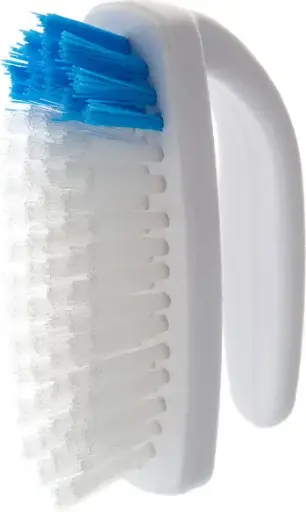 [AG000122000] Brosse À Mains Et Ongles avec poignée de 4 pouces
